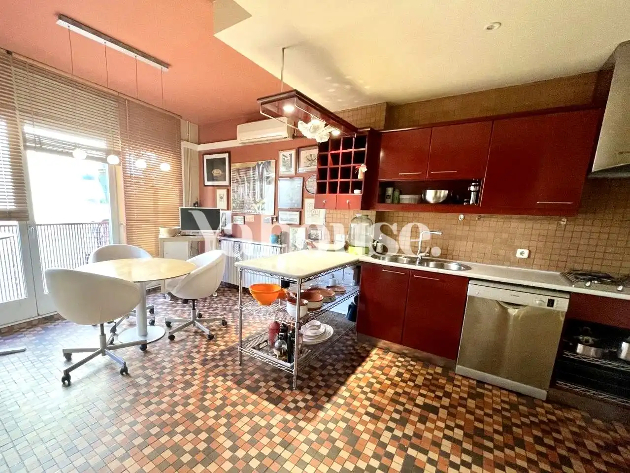 Kitchen of Duplexes for rent in Sabadell  with Air Conditioner, Terrace and Furnished