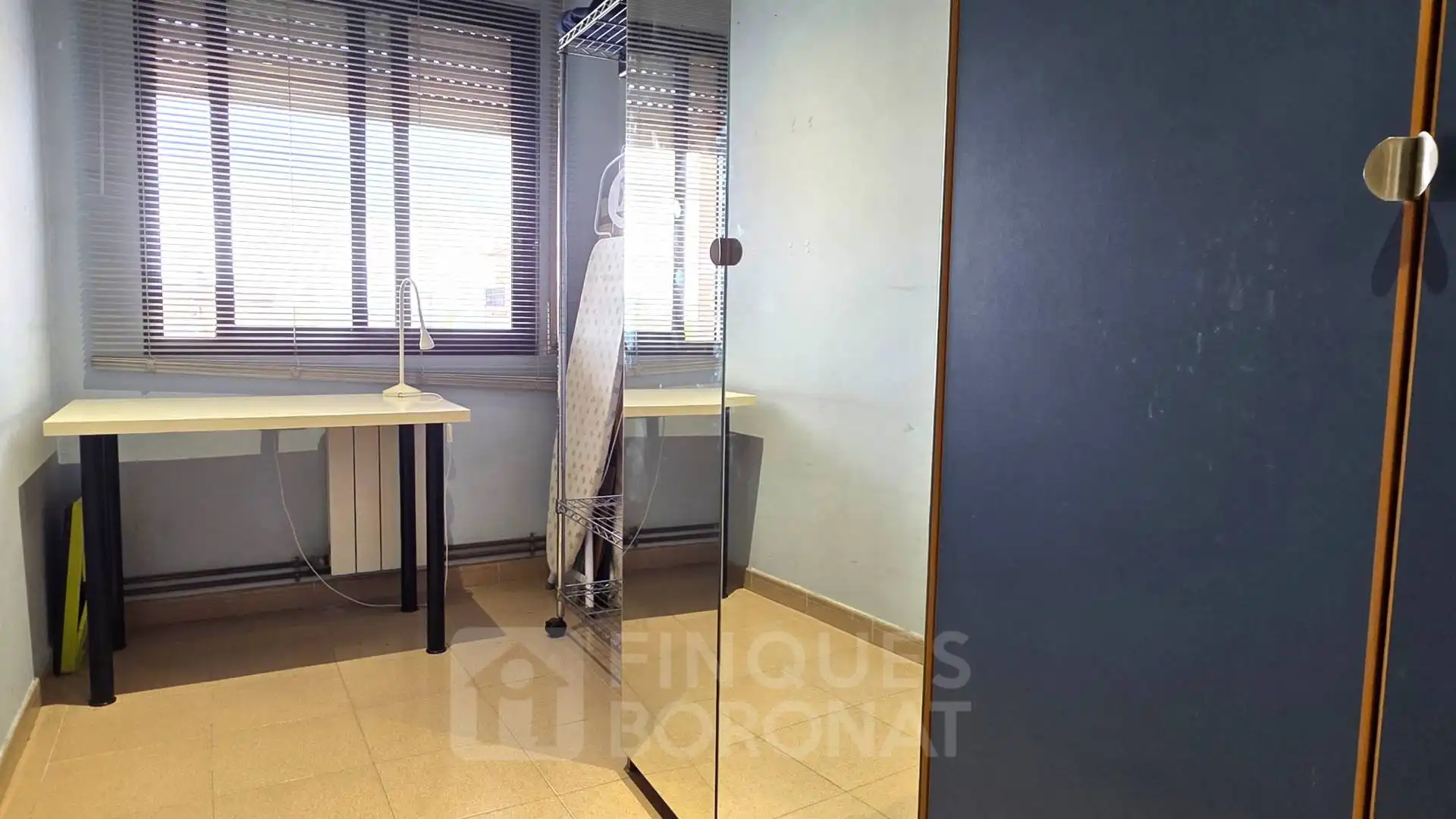 Dormitori de Pis en venda en Tarragona amb Aire condicionat, Calefacció i Terrassa