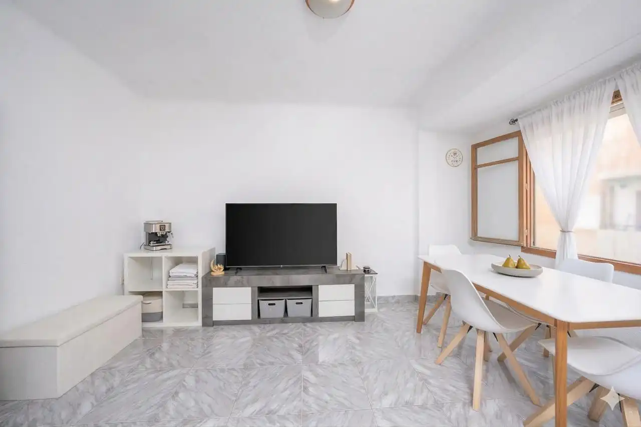 Sala de estar de Piso en venta en Alicante / Alacant con Amueblado