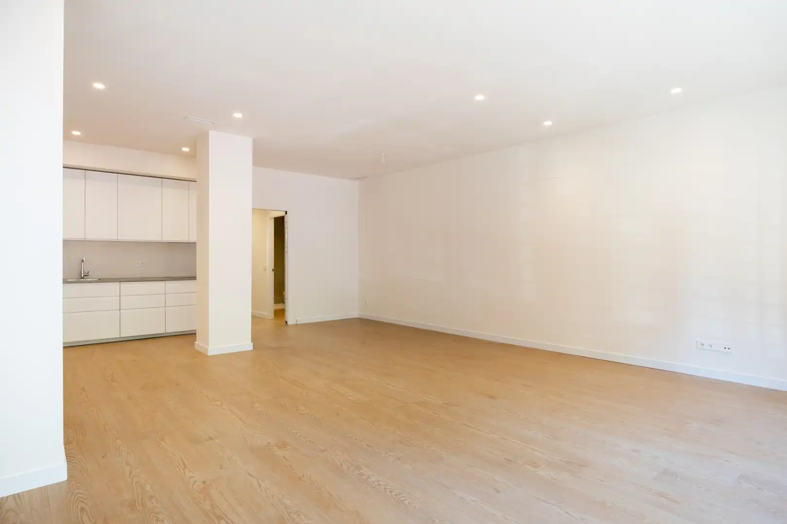 Locale commerciale in vendita a Calle Villaamil, imagen 4
