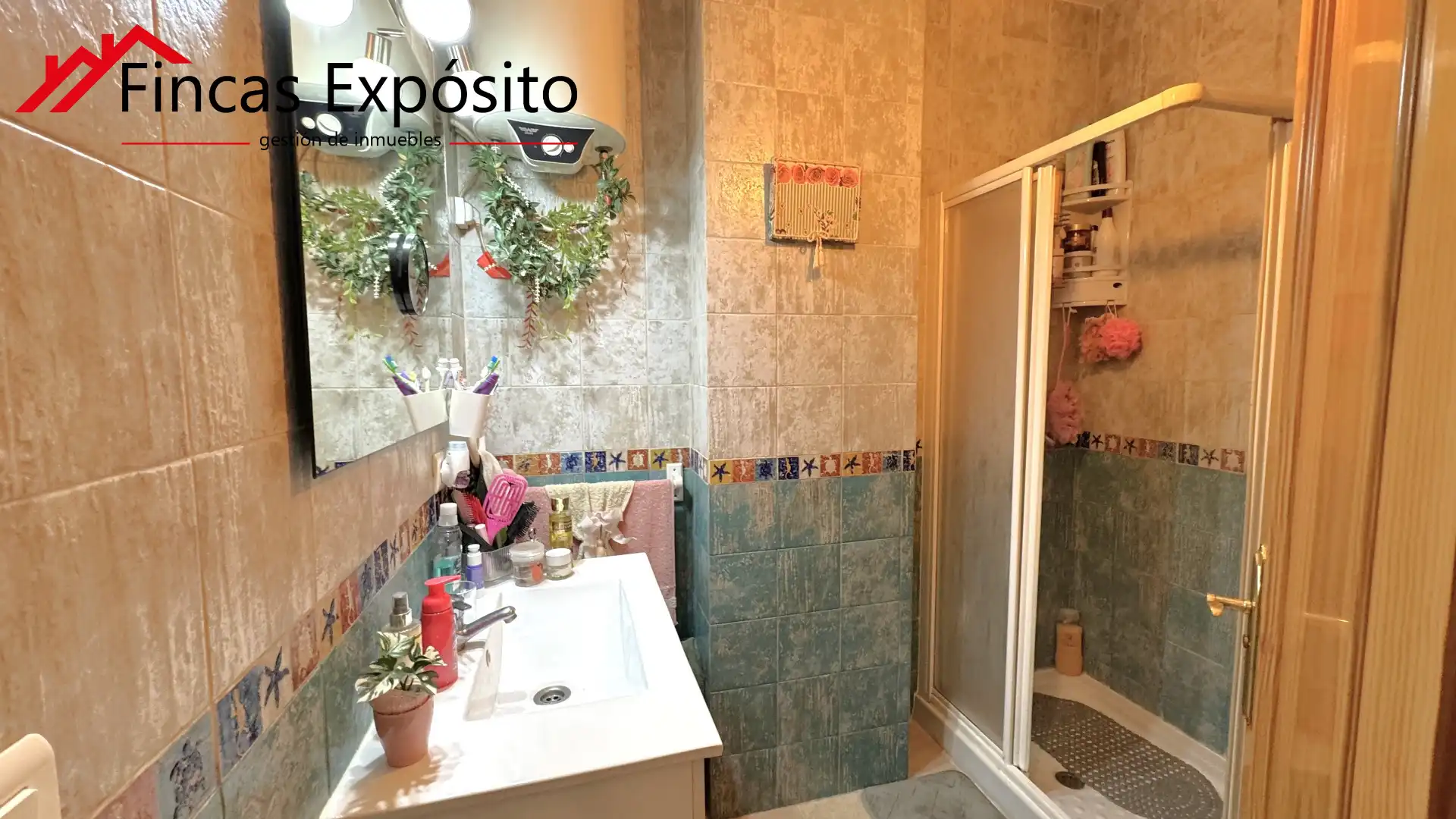 Badezimmer von Maisonette zum Verkauf in Vélez-Málaga mit Klimaanlage und Abstellraum