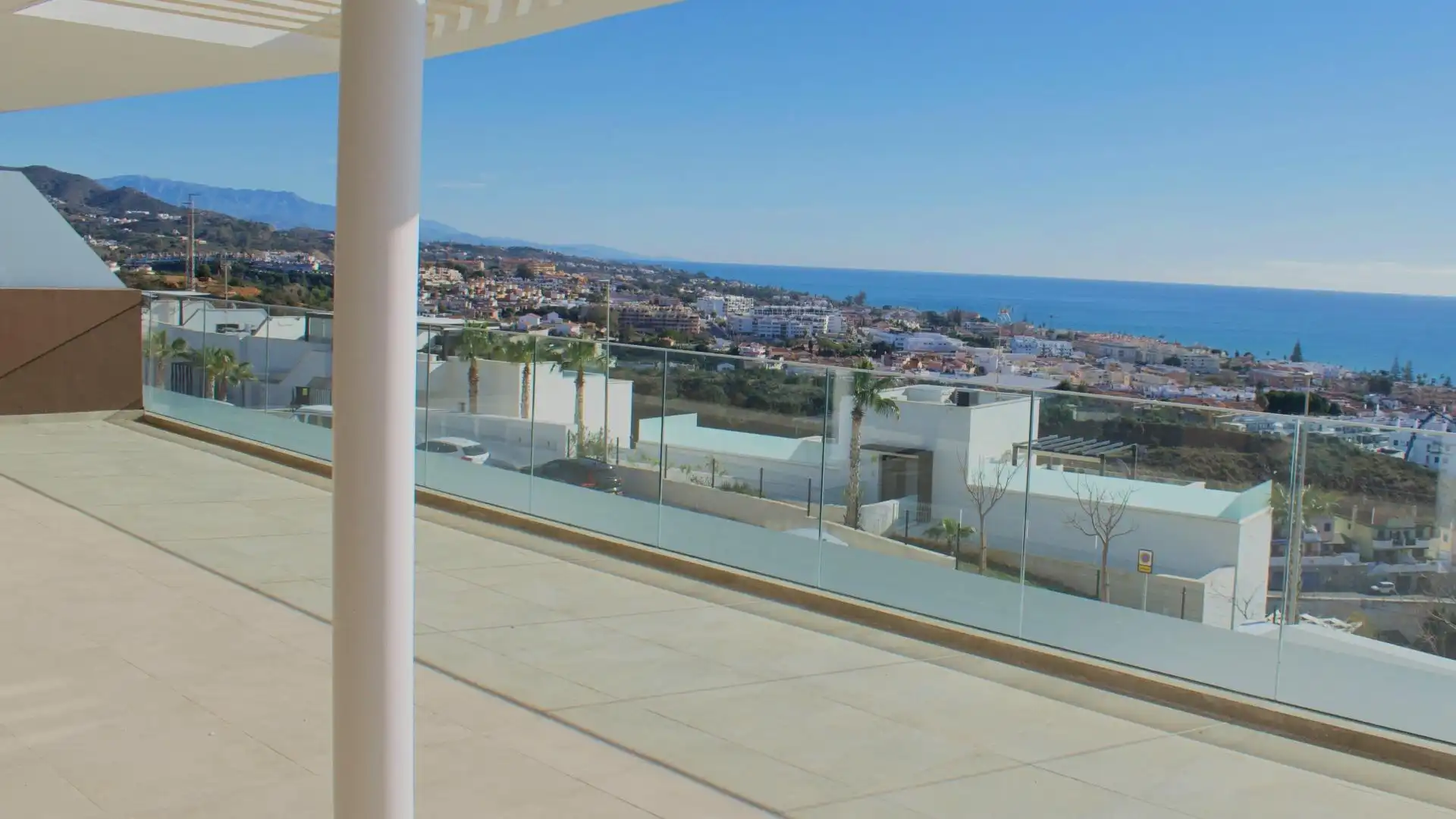 Terraza de Piso en venta en Rincón de la Victoria con Aire acondicionado y Piscina comunitaria