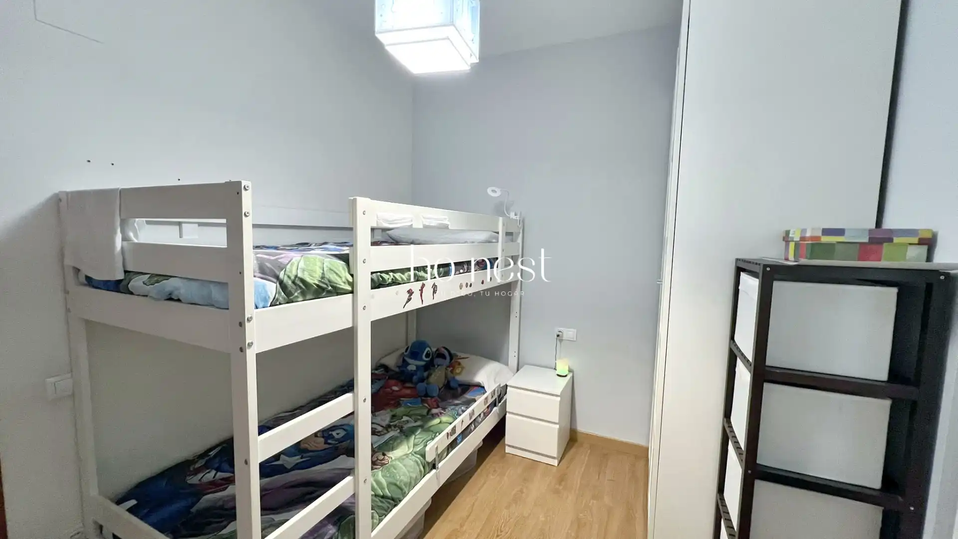 Schlafzimmer von Erdgeschoss zum Verkauf in El Pla del Penedès mit Klimaanlage, Parkett und Terrasse