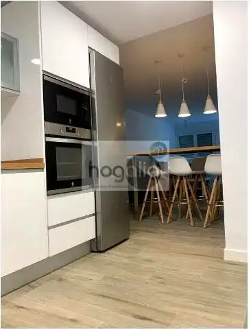 Kitchen of Flat for rent in Sevilla  with Air Conditioner, Terrace and Furnished
