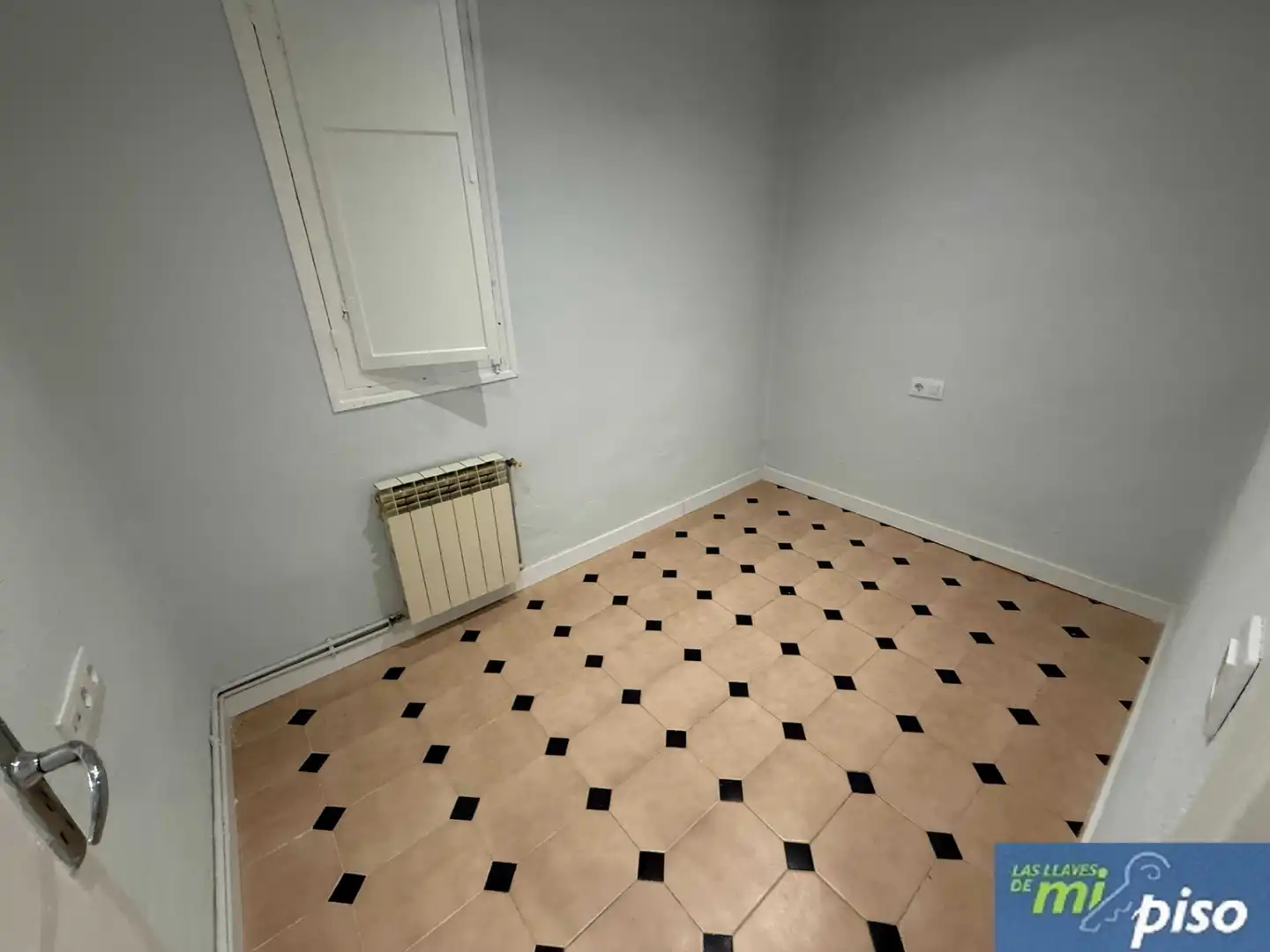 Dormitori de Pis en venda en Valladolid amb Calefacció, Parquet i Forn