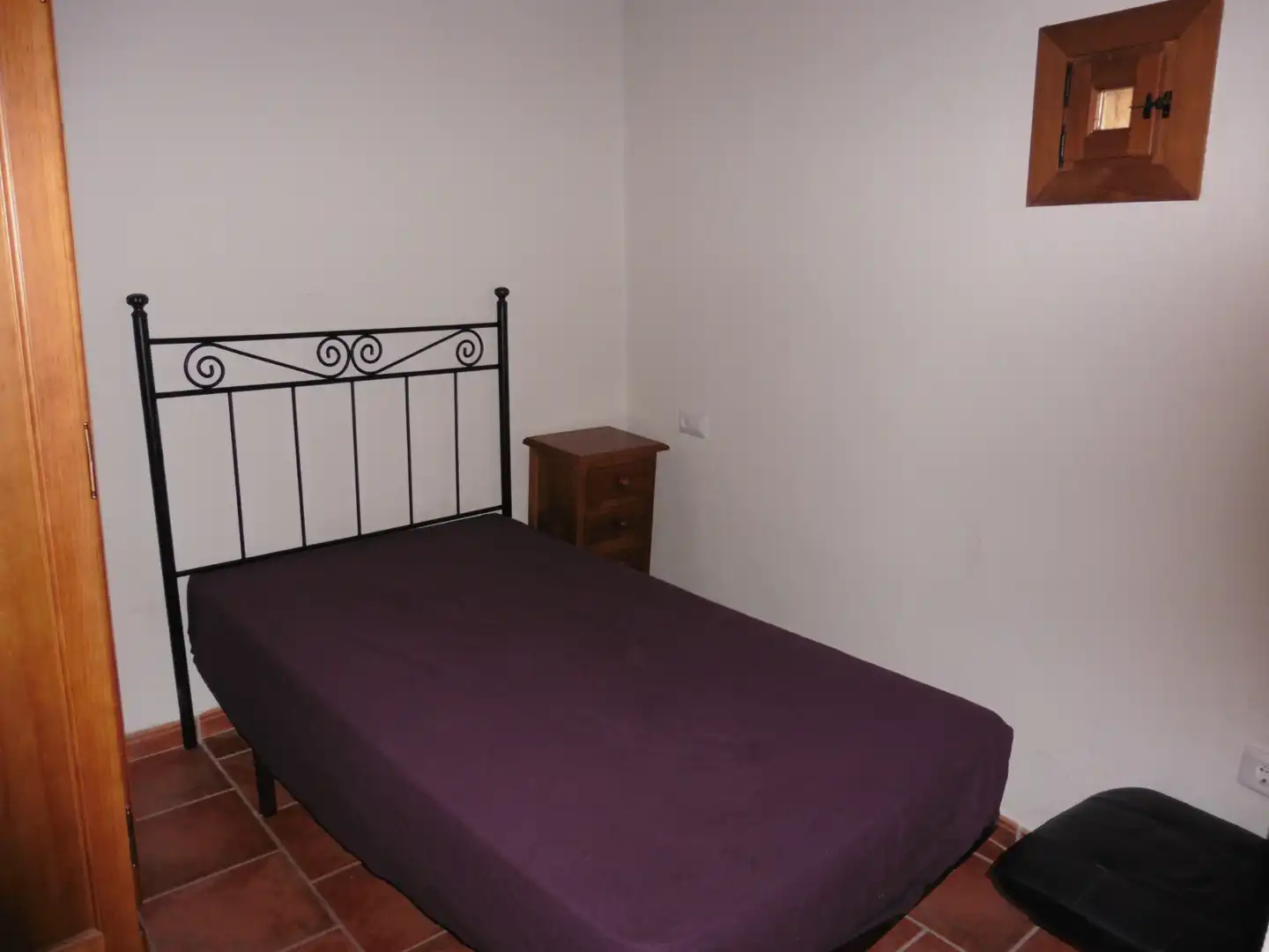 Dormitori de Pis de lloguer en Granada amb Calefacció, Moblat i Rentadora