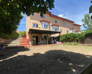 Exterior view of Single-family semi-detached for sale in San Lorenzo de El Escorial  with Terrace and Balcony