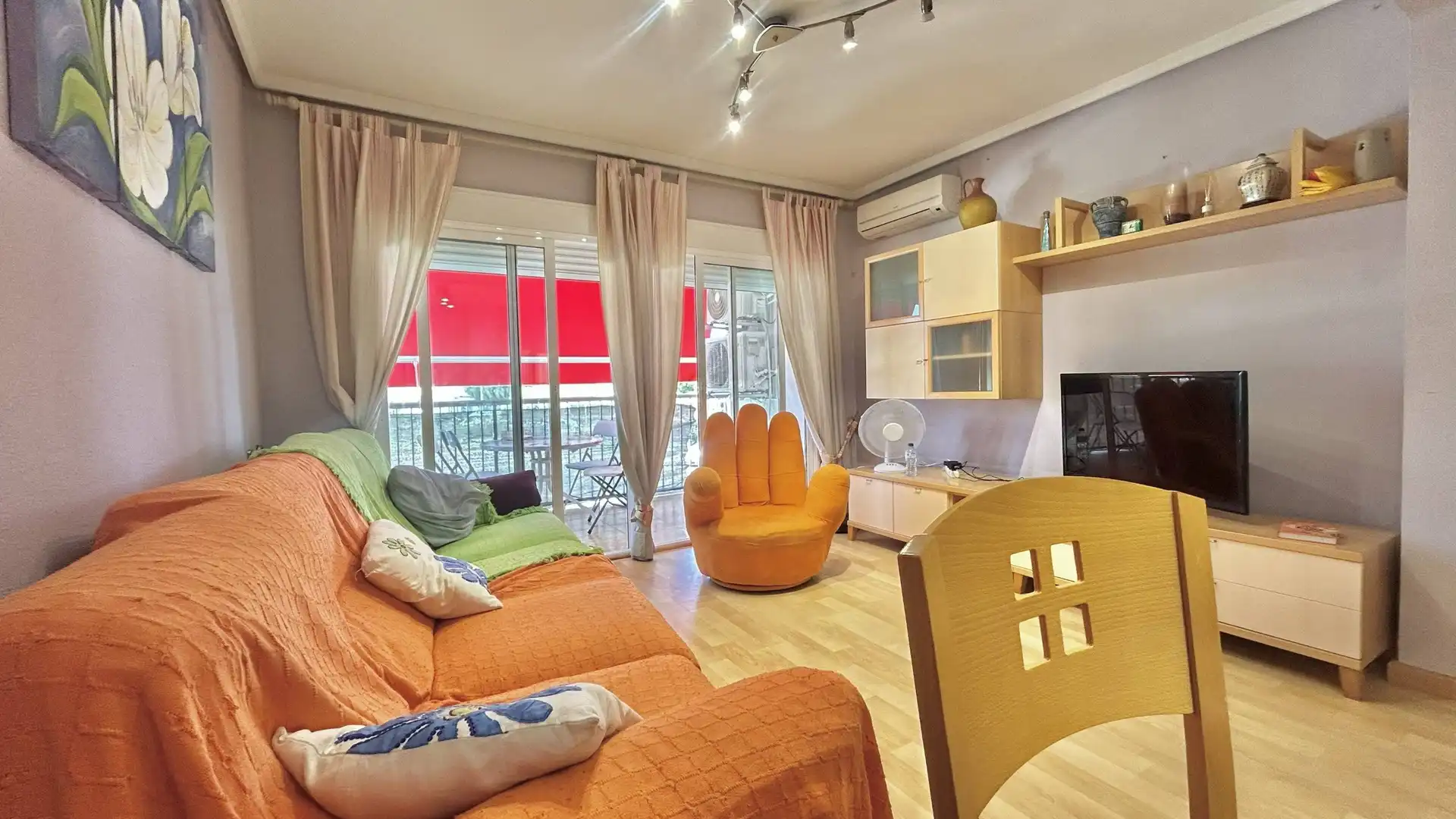 Appartement compact avec terrasse à louer à NEPTUNO, imagen 2