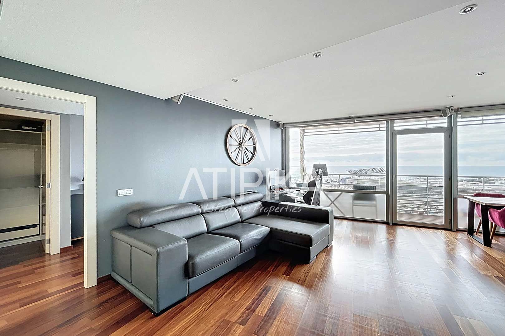 Sala d'estar de Àtic en venda en  Barcelona Capital amb Aire condicionat, Parquet i Terrassa