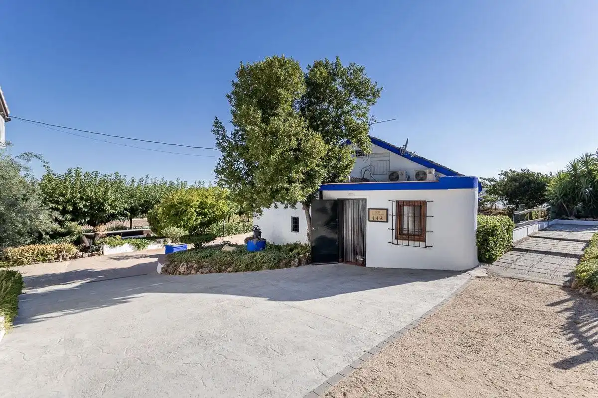 Vista exterior de Casa o chalet en venta en Íllora, Granada