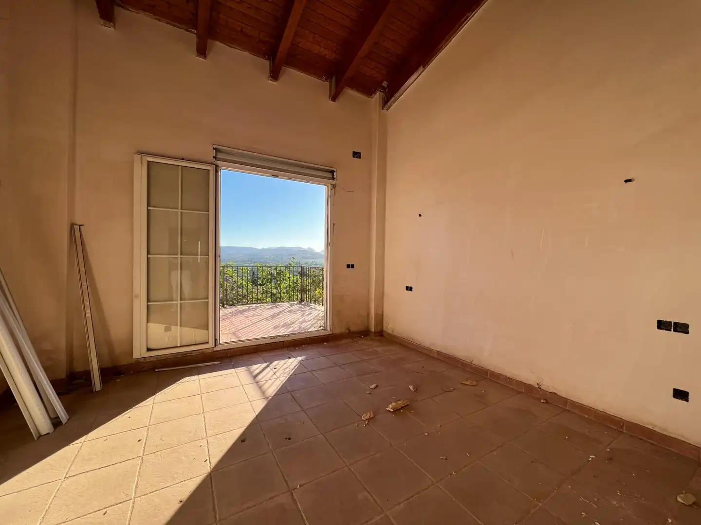 Casa o chalet en venta en L'Énova con Jardín privado, Terraza y Trastero