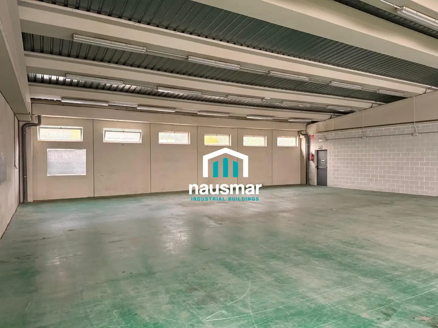 Nave industrial de alquiler en Palafolls