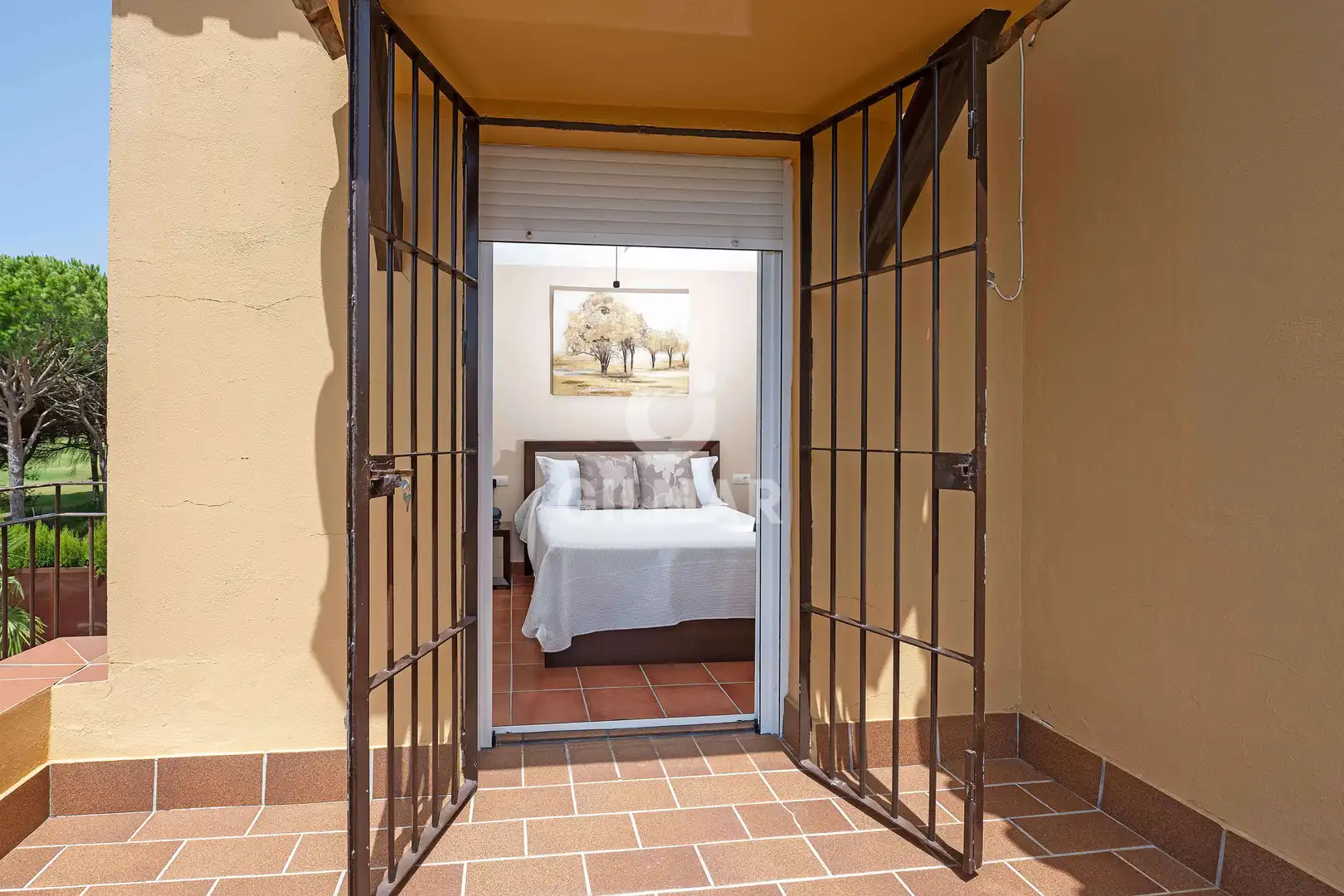 Dormitori de Casa o xalet en venda en Chiclana de la Frontera amb Calefacció, Jardí privat i Piscina