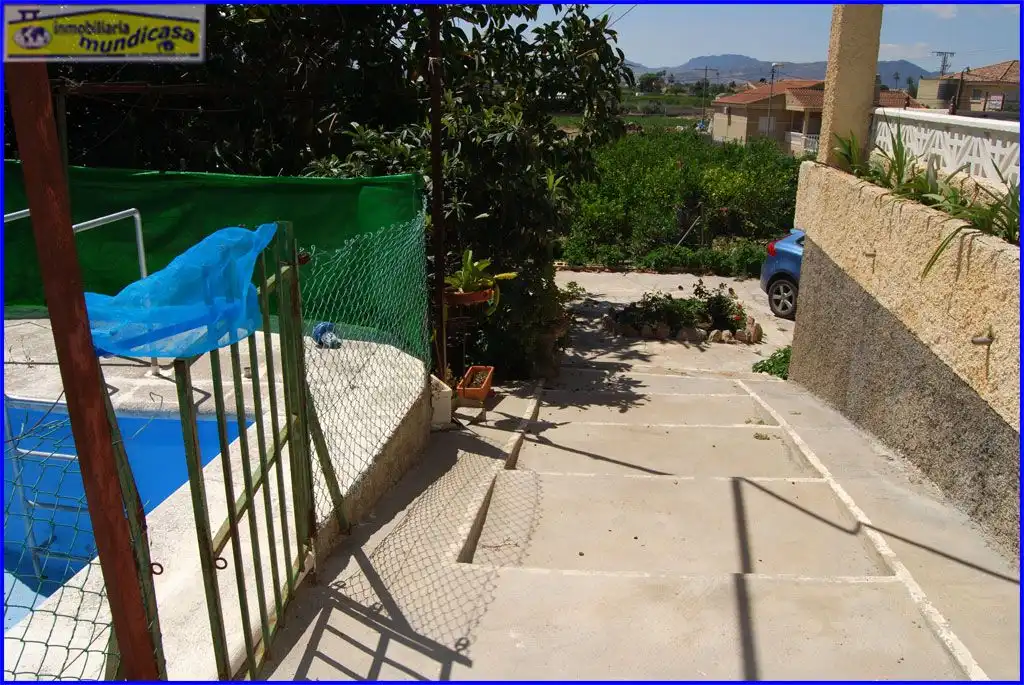 Jardí de Casa o xalet en venda en Orihuela amb Jardí privat, Terrassa i Piscina