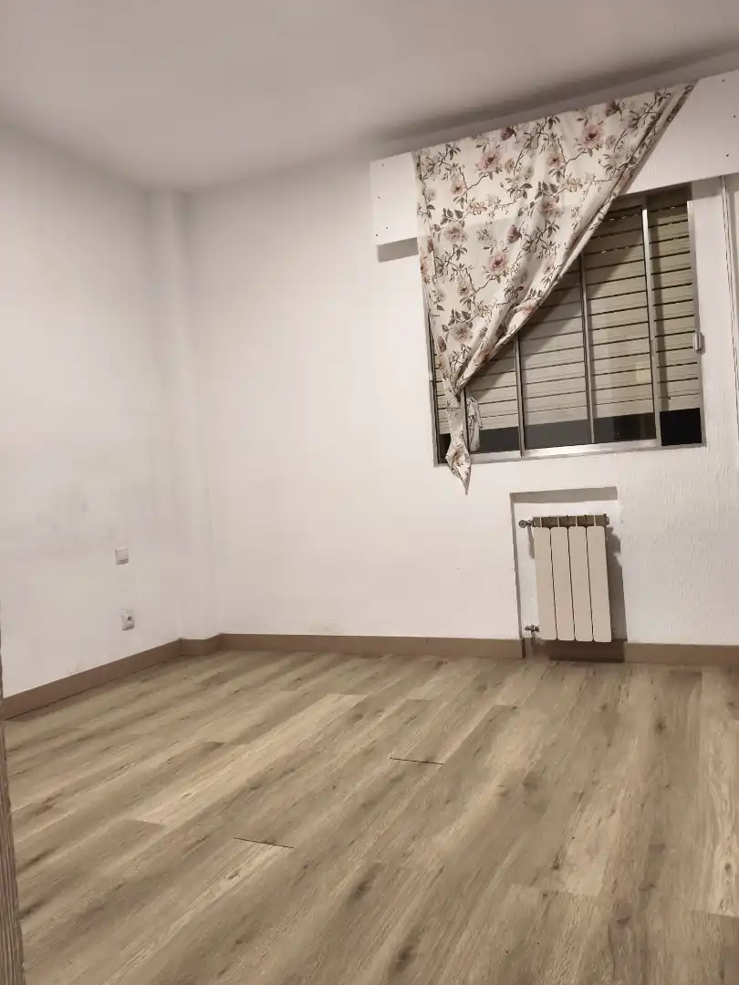 Habitación de Piso de alquiler en Alcorcón con Calefacción, Terraza y Horno