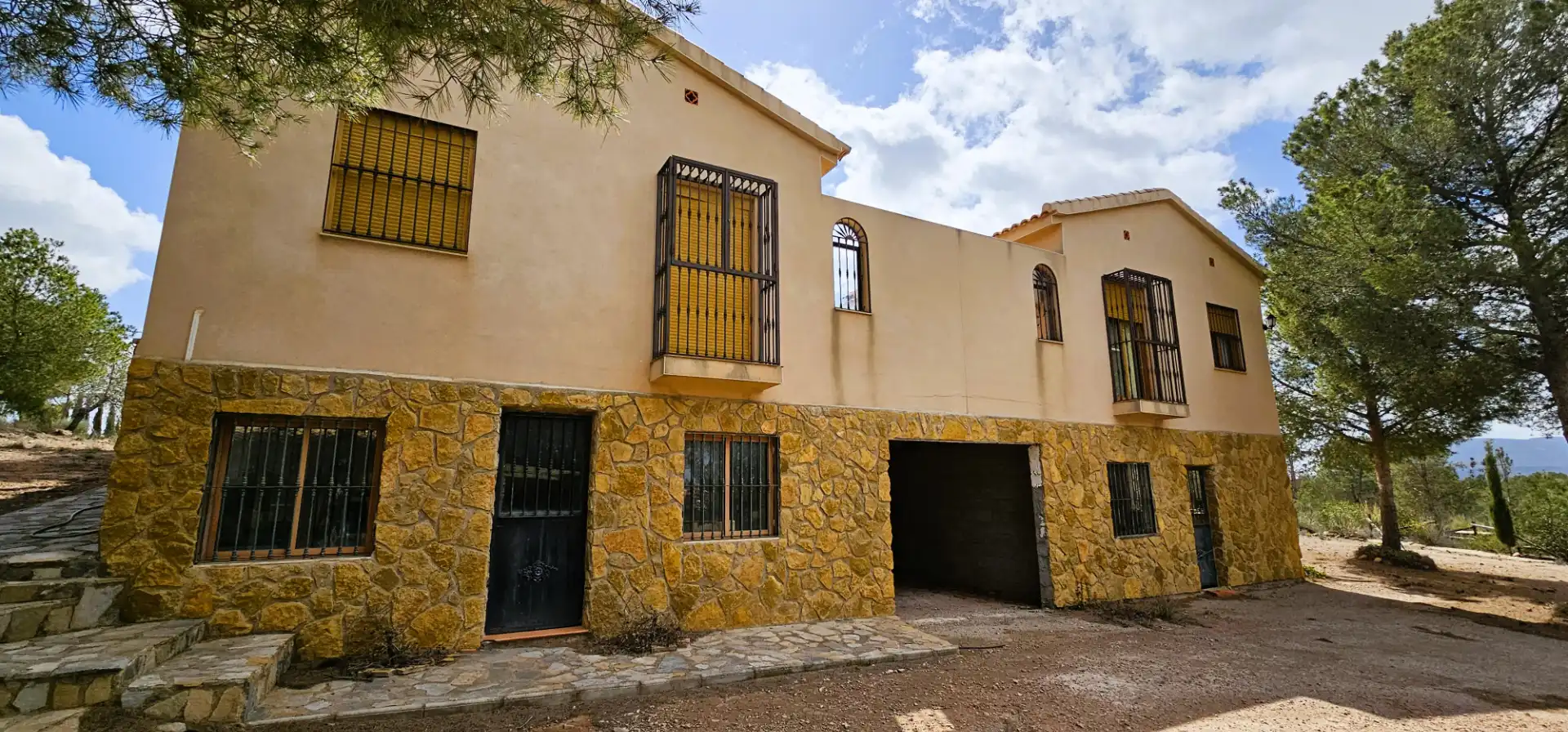Vista exterior de Casa o xalet en venda en Aledo amb Jardí privat, Terrassa i Traster