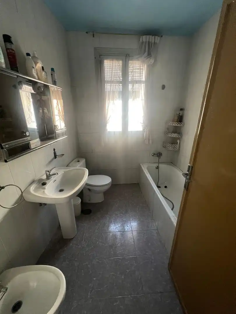 Bathroom of Houses for sale in Baena