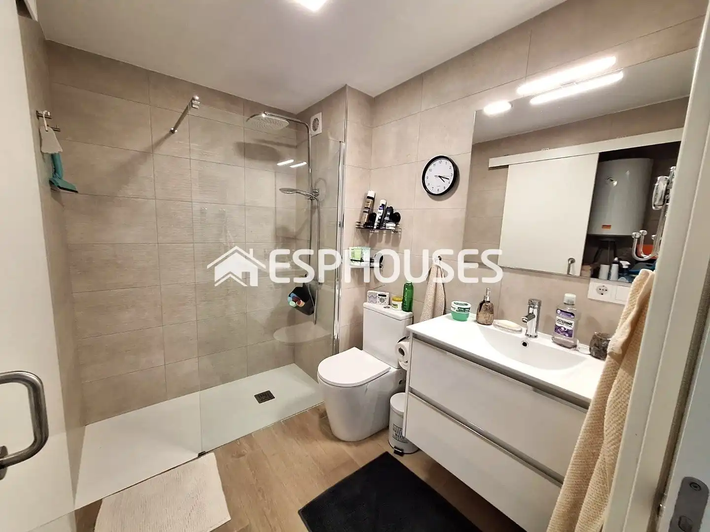 Bany de Apartament en venda en Rojales amb Aire condicionat, Terrassa i Moblat