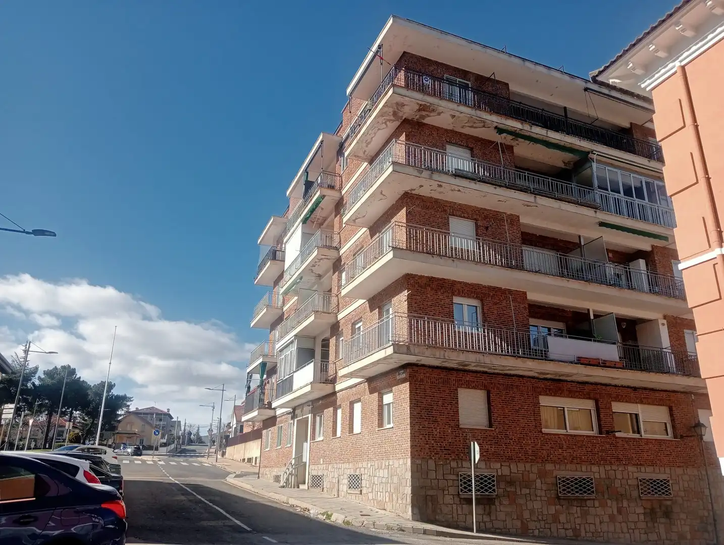 Vista exterior de Piso en venta en Las Navas del Marqués 