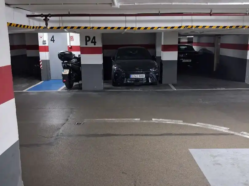 Parking de Garaje de alquiler en Zaragoza