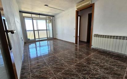 Living room of Attic for sale in Barberà del Vallès  with Air Conditioner and Balcony