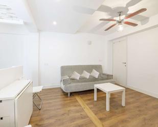Living room of Apartment to share in  Valencia Capital  with Air Conditioner and Terrace