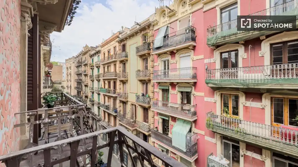 Wohnung zur Miete in El Poble Sec - Parc de Montjuïc