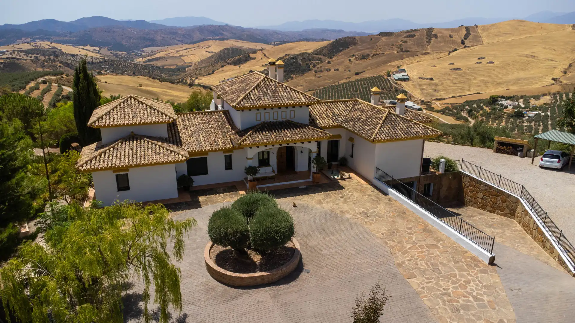 Casa amb terrassa en venda a Villanueva de la Concepción, imagen 52