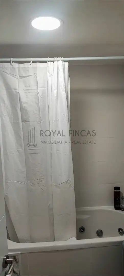 Badezimmer von Wohnung zum Verkauf in Benalmádena mit Klimaanlage, Terrasse und Möbliert