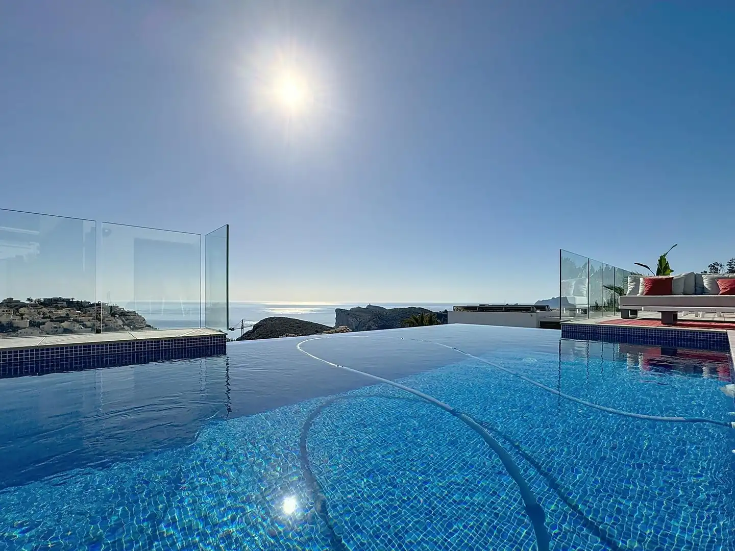 Chalet con piscina en venta en Cumbre del Sol, imagen 28