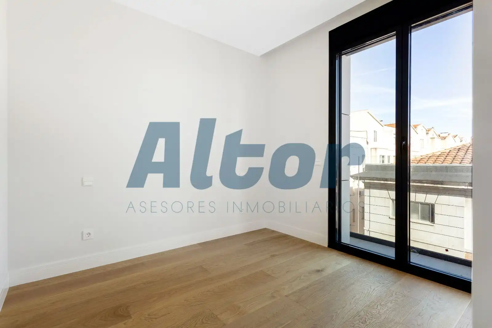Maisonette zum Verkauf in Breton de Los Herreros, Ríos Rosas - Nuevos Ministerios