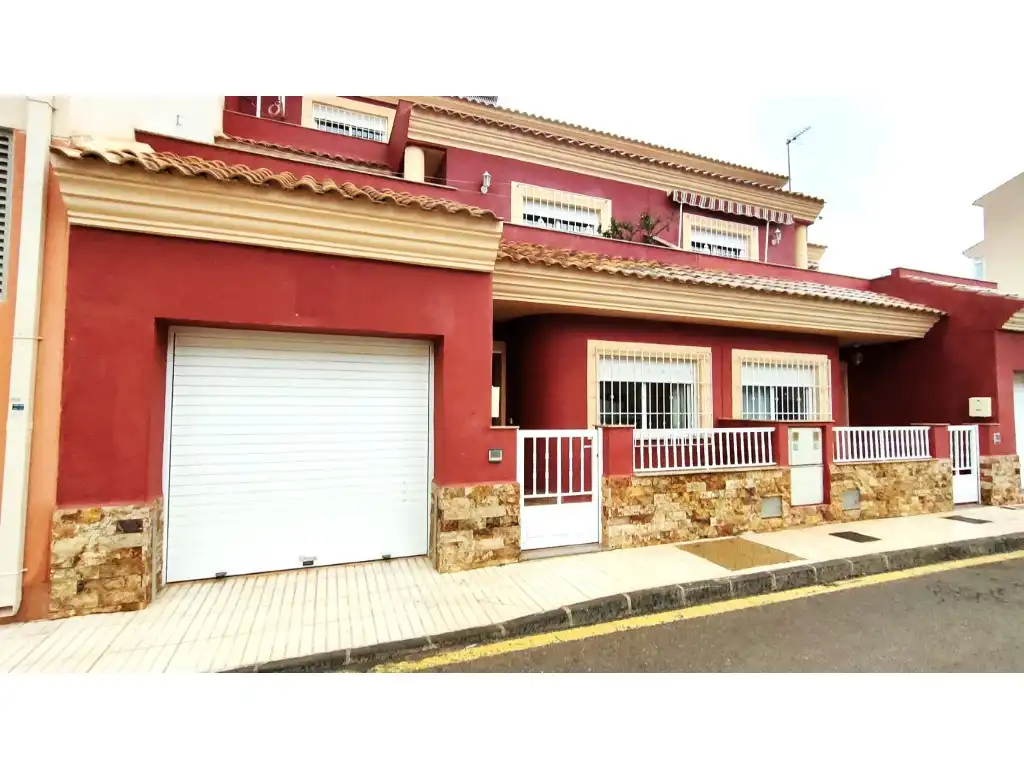 Vista exterior de Casa o xalet en venda en Los Alcázares