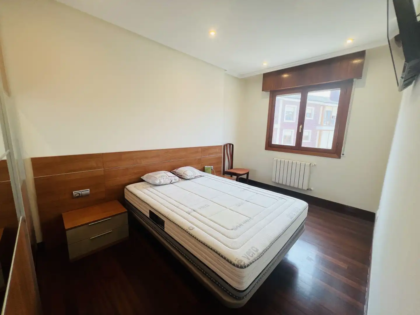 Duplexes for sale in La Iglesia, Voto