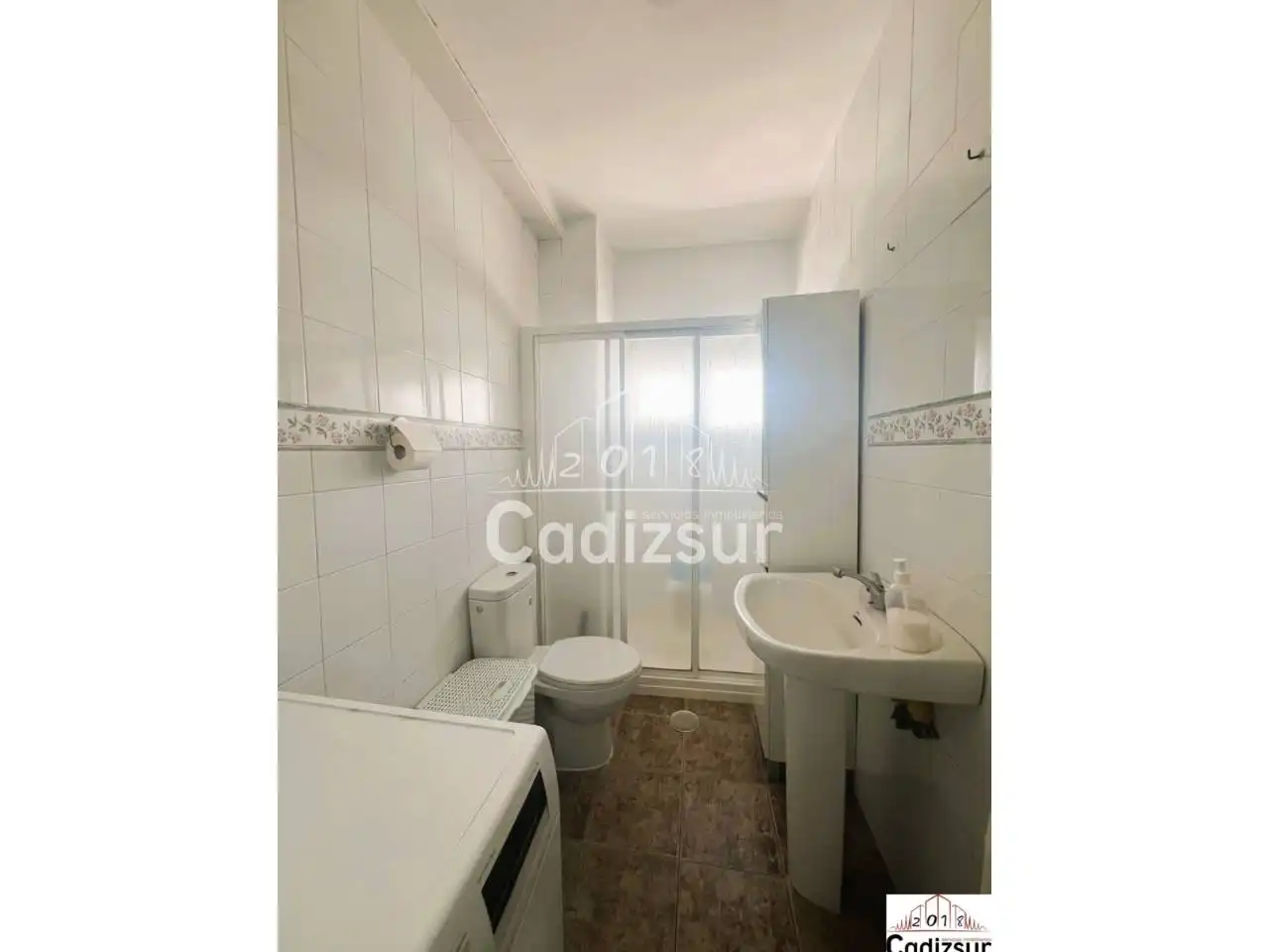 Bany de Pis en venda en Cádiz amb Aire condicionat