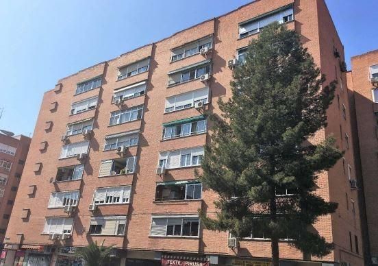 Vista exterior de Pis en venda en  Madrid Capital amb Parquet