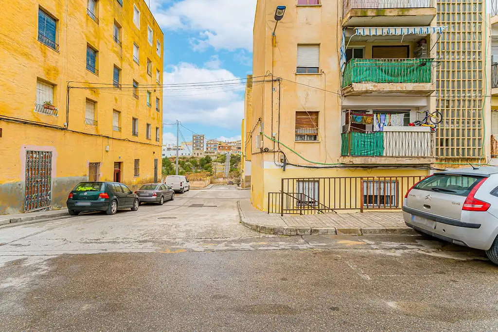 Vista exterior de Piso en venta en Crevillent