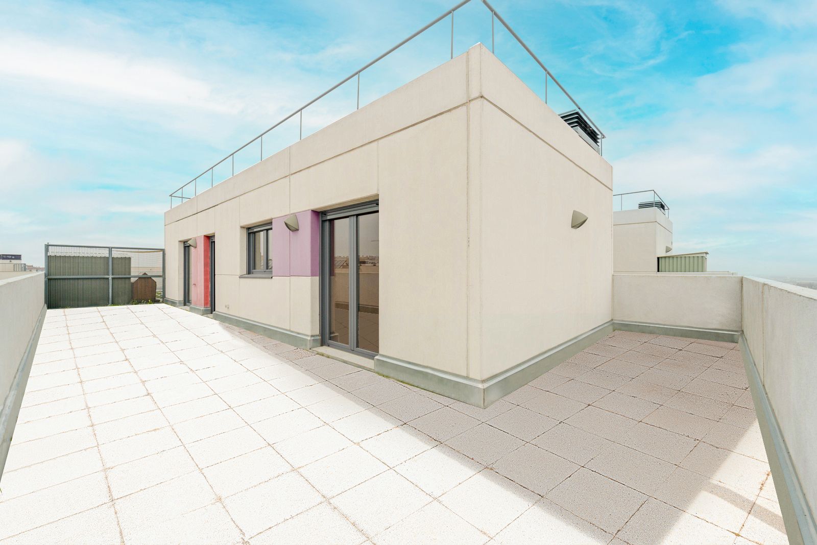 Vista exterior de Pis de lloguer en Getafe amb Parquet, Terrassa i Traster