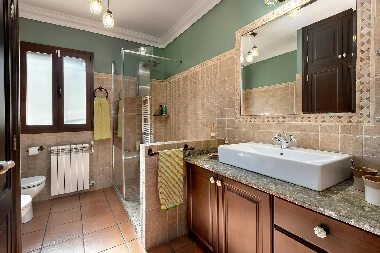 Baño de Finca rústica en venta en Sencelles con Calefacción, Jardín privado y Terraza