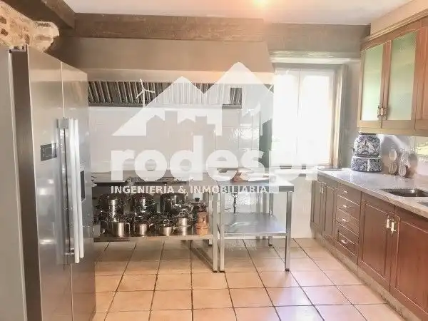 Cuina de Casa o xalet en venda en Curtis amb Calefacció, Traster i Piscina