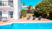 Swimming pool of House or chalet for sale in Sitges  with Air Conditioner, Terrace and Swimming Pool