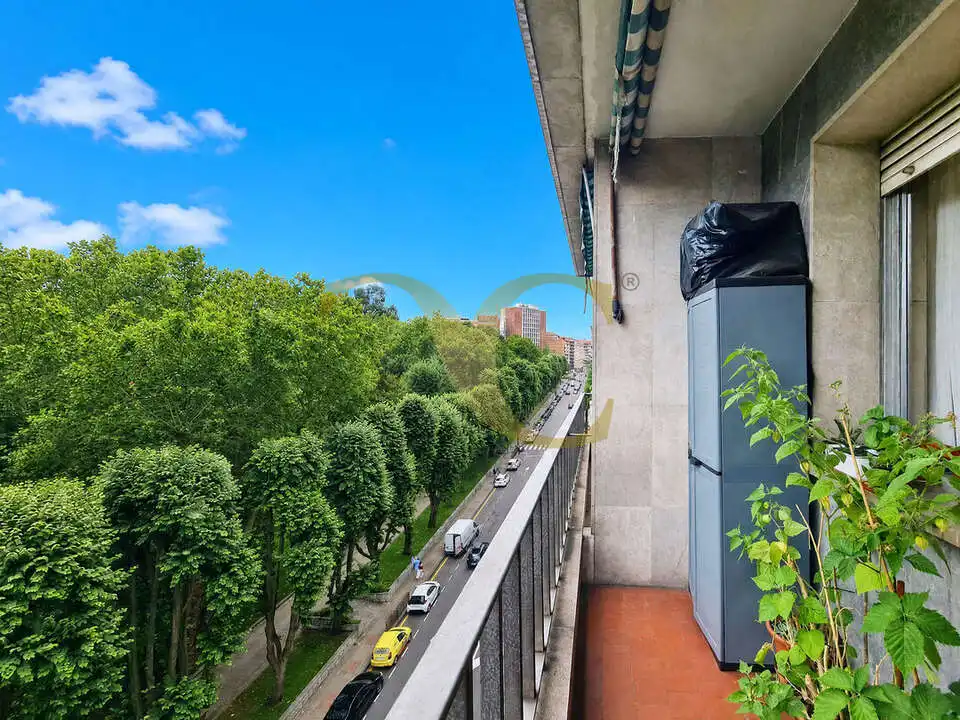 Wohnung mit Terrasse zum Verkauf in Calle Conde de Toreno, imagen 3