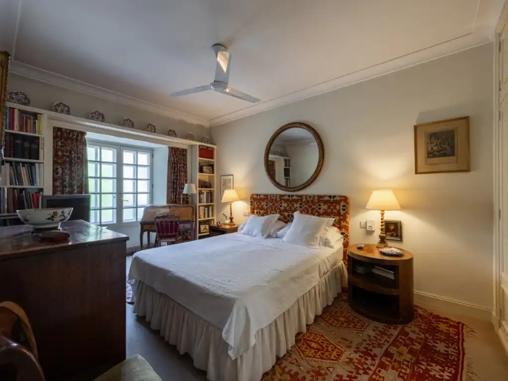 Habitación de Casa o chalet en venta en Madrid con Balcón