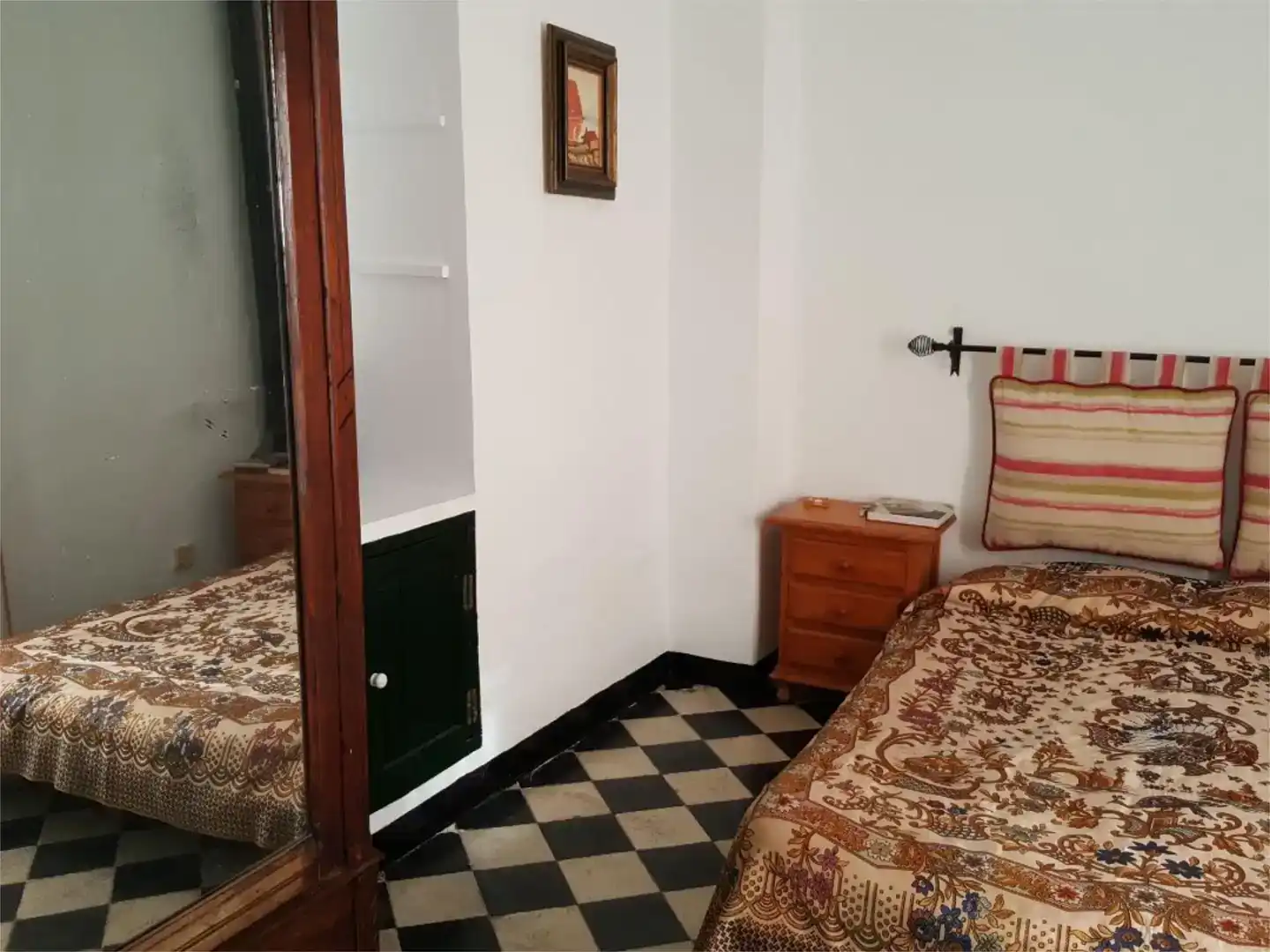 Habitación de Piso en venta en Baena con Amueblado