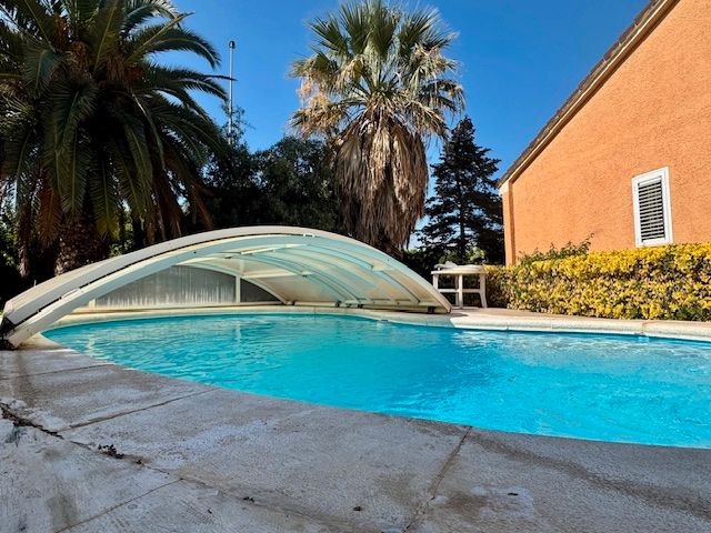 Piscina de Casa o xalet en venda en San Antonio de Benagéber amb Aire condicionat, Calefacció i Jardí privat