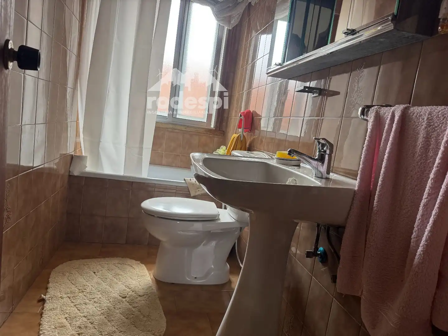 Bany de Casa o xalet en venda en Crecente amb Traster i Moblat