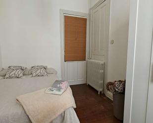 Bedroom of Flat to share in Bilbao   with Air Conditioner, Heating and Terrace