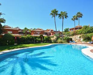 Jardí de Casa adosada en venda en Marbella amb Jardí privat, Terrassa i Piscina