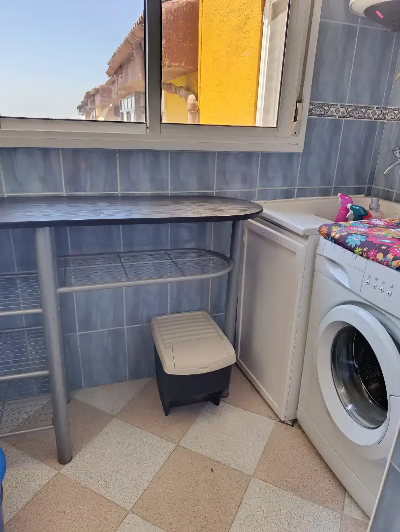 Cocina de Piso de alquiler en Dos Hermanas con Aire acondicionado, Terraza y Amueblado