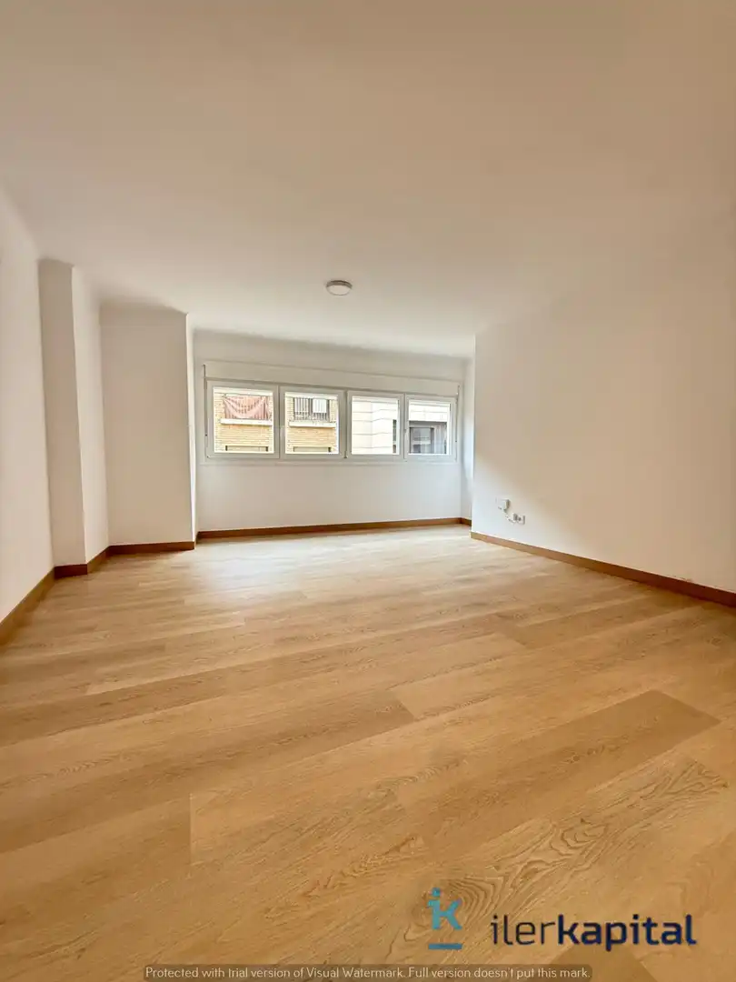 Wohnzimmer von Wohnung zum Verkauf in Lleida mit Klimaanlage, Heizung und Abstellraum