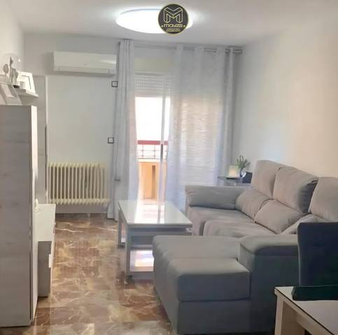 Piso en Venta en Valdeastillas - Fuentezuelas